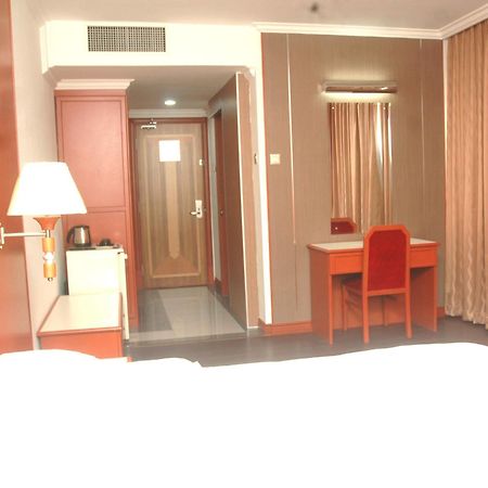 Kompleks Mohamad Yussof Hotel Apartments Bandar Seri Begawan Zewnętrze zdjęcie